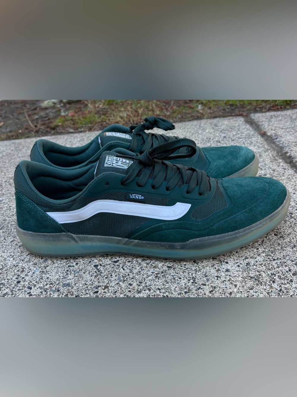 Vans AVE Pro Men’s 12 Green Suede Mesh Skate Shoes